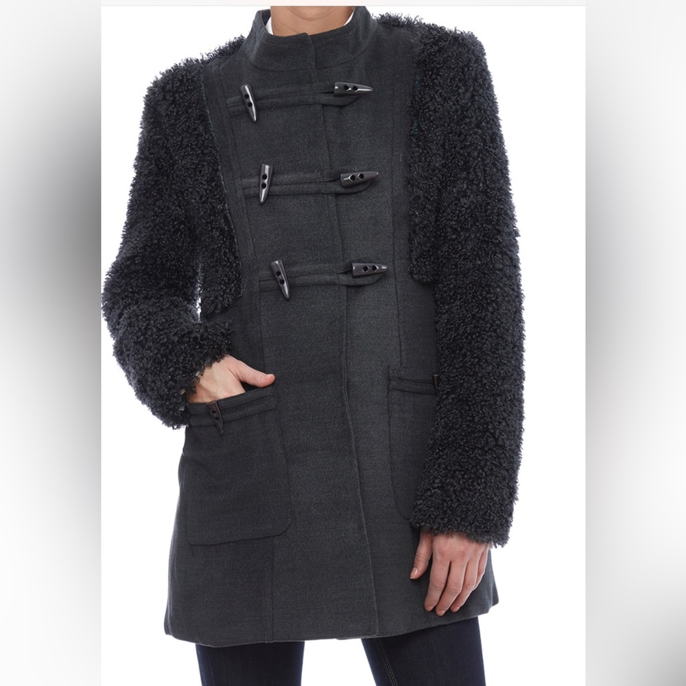 Monoreno Gray Sherpa Sleeve Toggle Button Flared Coat Ret $109 NEW NWOT
